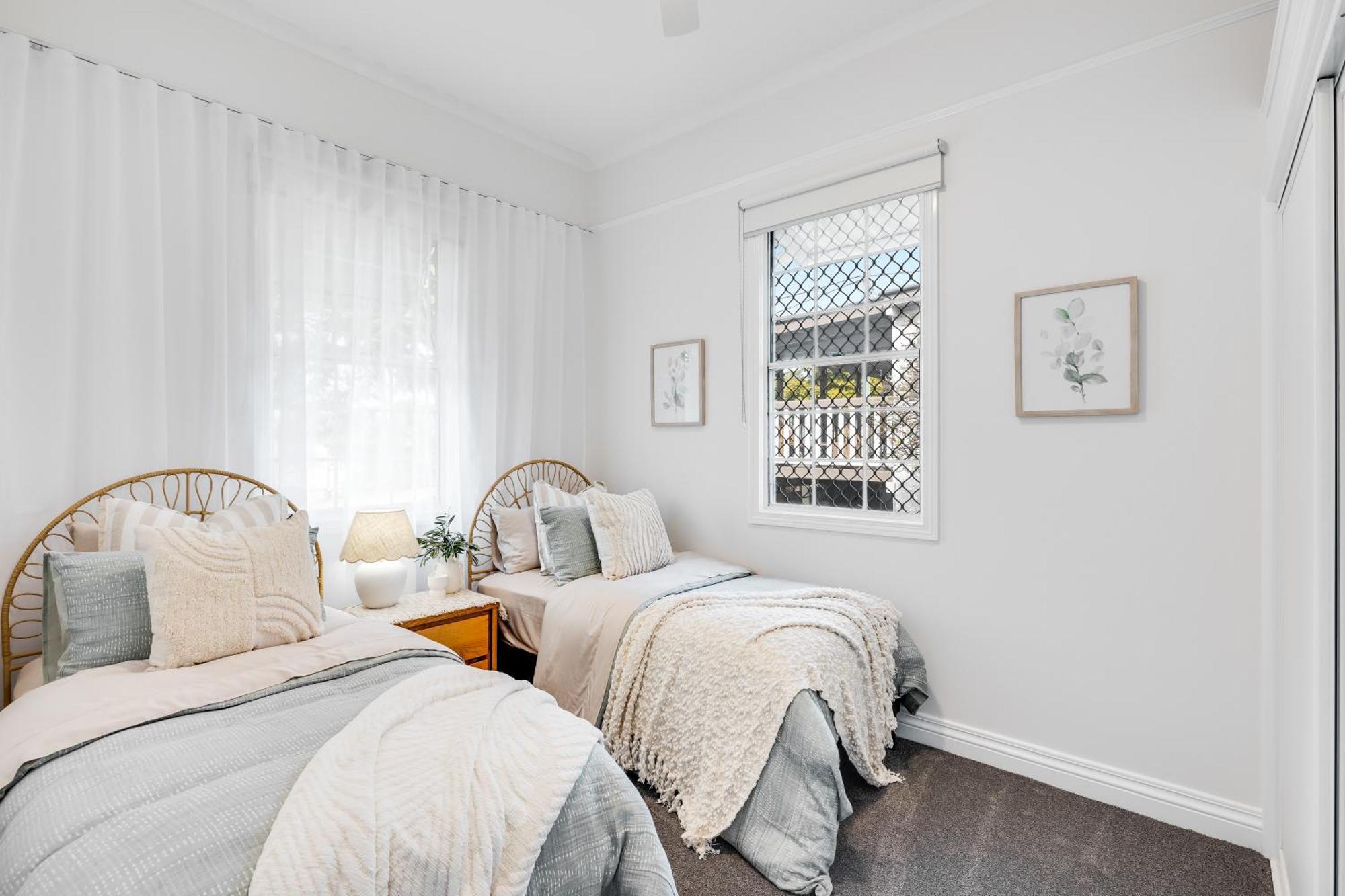 טוומבה Jacaranda Cottage - Family & Pet Friendly מראה חיצוני תמונה
