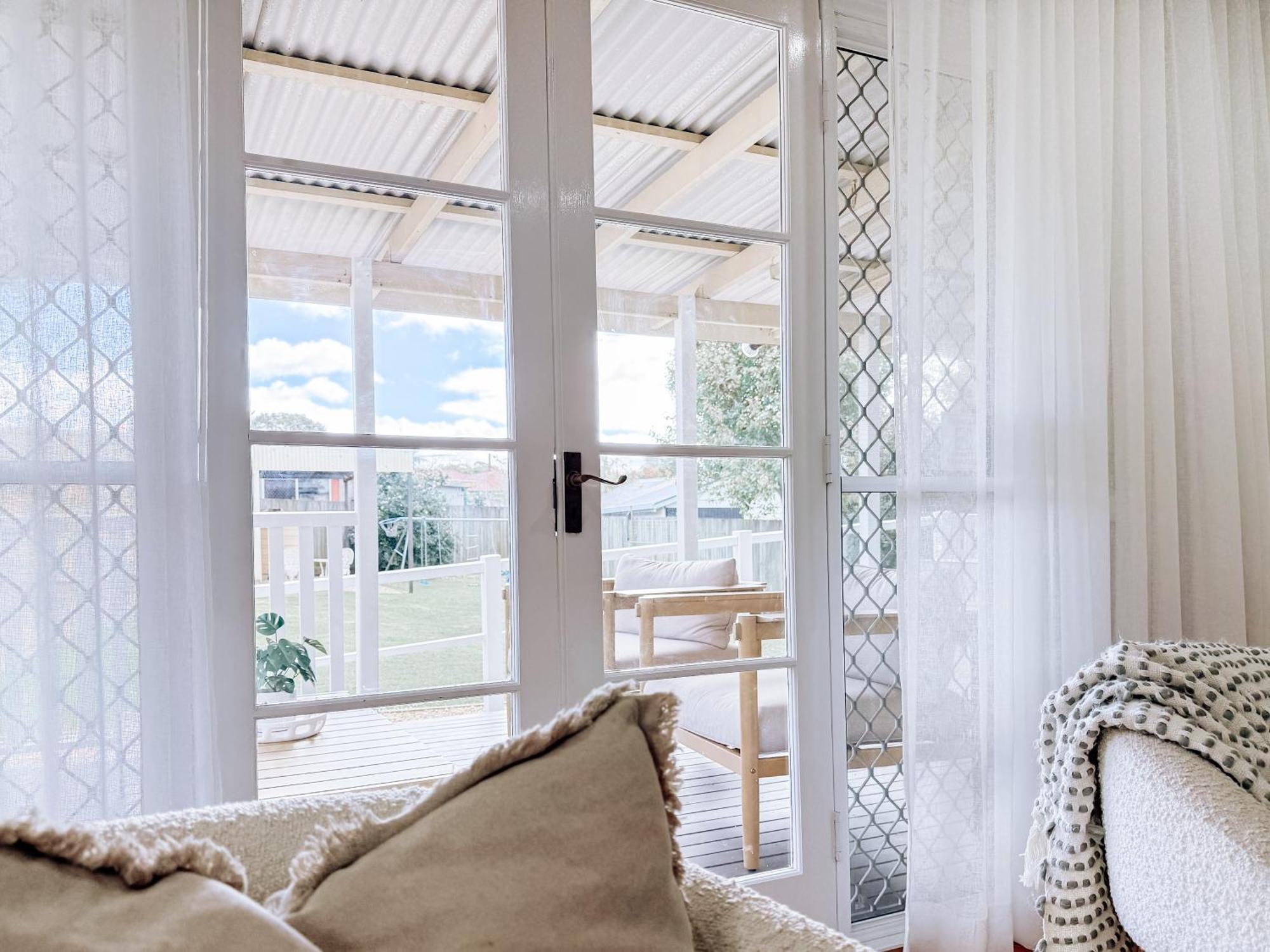 טוומבה Jacaranda Cottage - Family & Pet Friendly מראה חיצוני תמונה